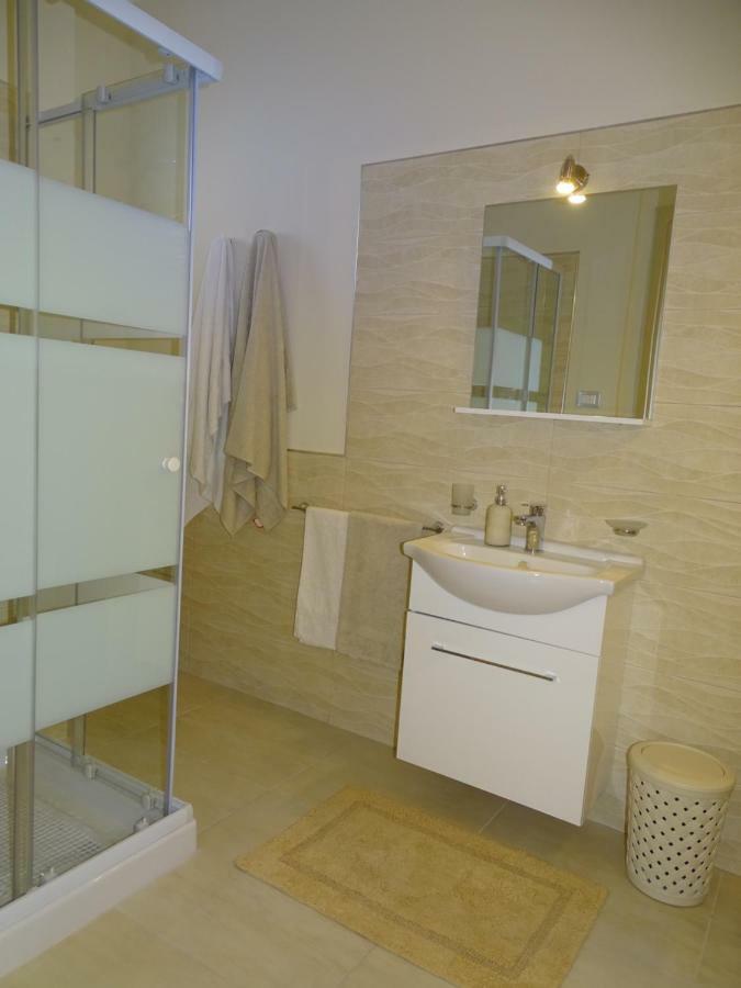 Linda Casa Vacanze Felline Екстериор снимка